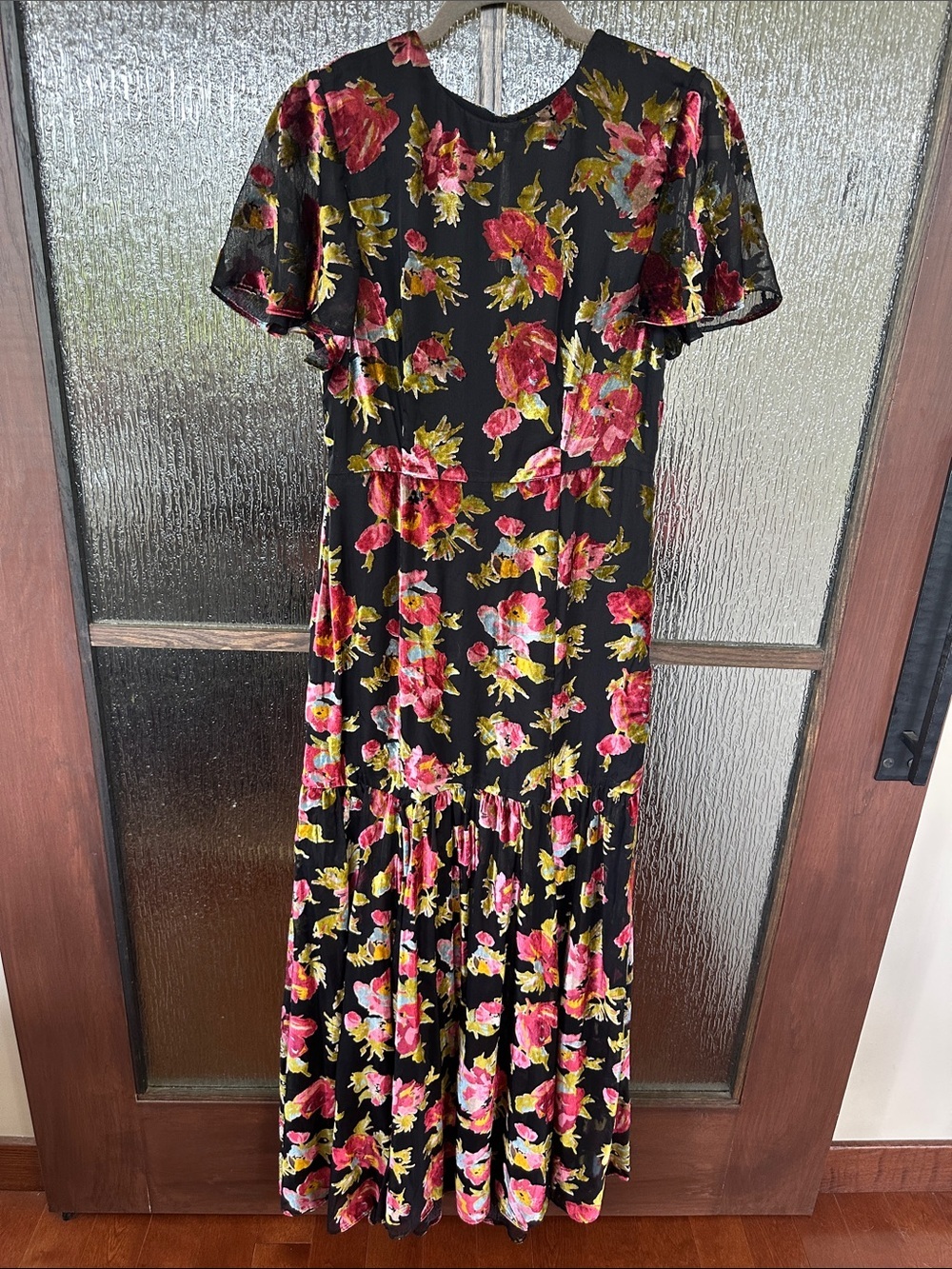Rixo Velvet Floral Gown Floral Maxi Dress with Flutter Sleeves Sz 4 - Picture 8 of 15